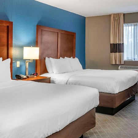 Comfort Inn University Amherst Buitenkant foto