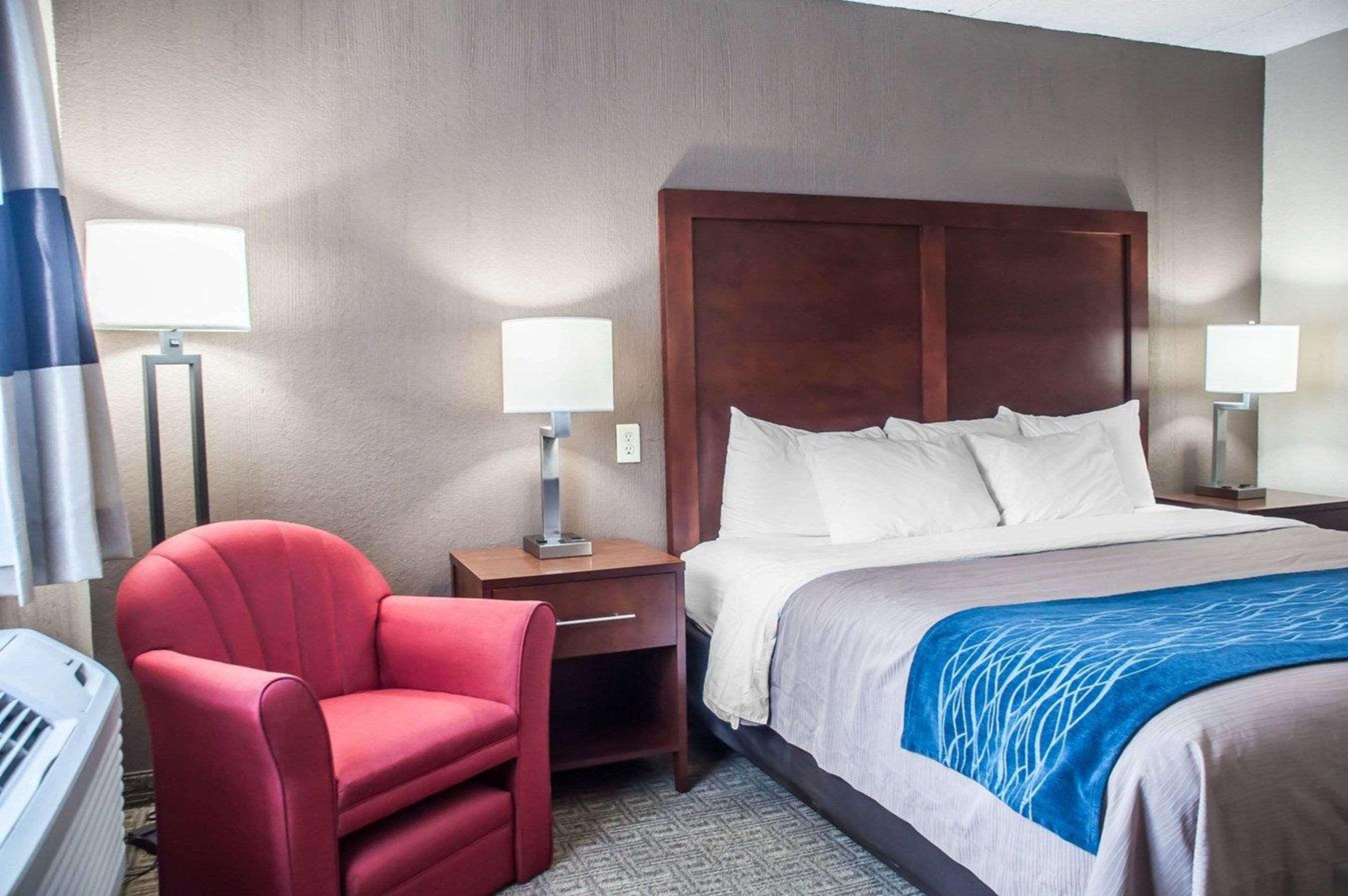 Comfort Inn University Amherst Buitenkant foto