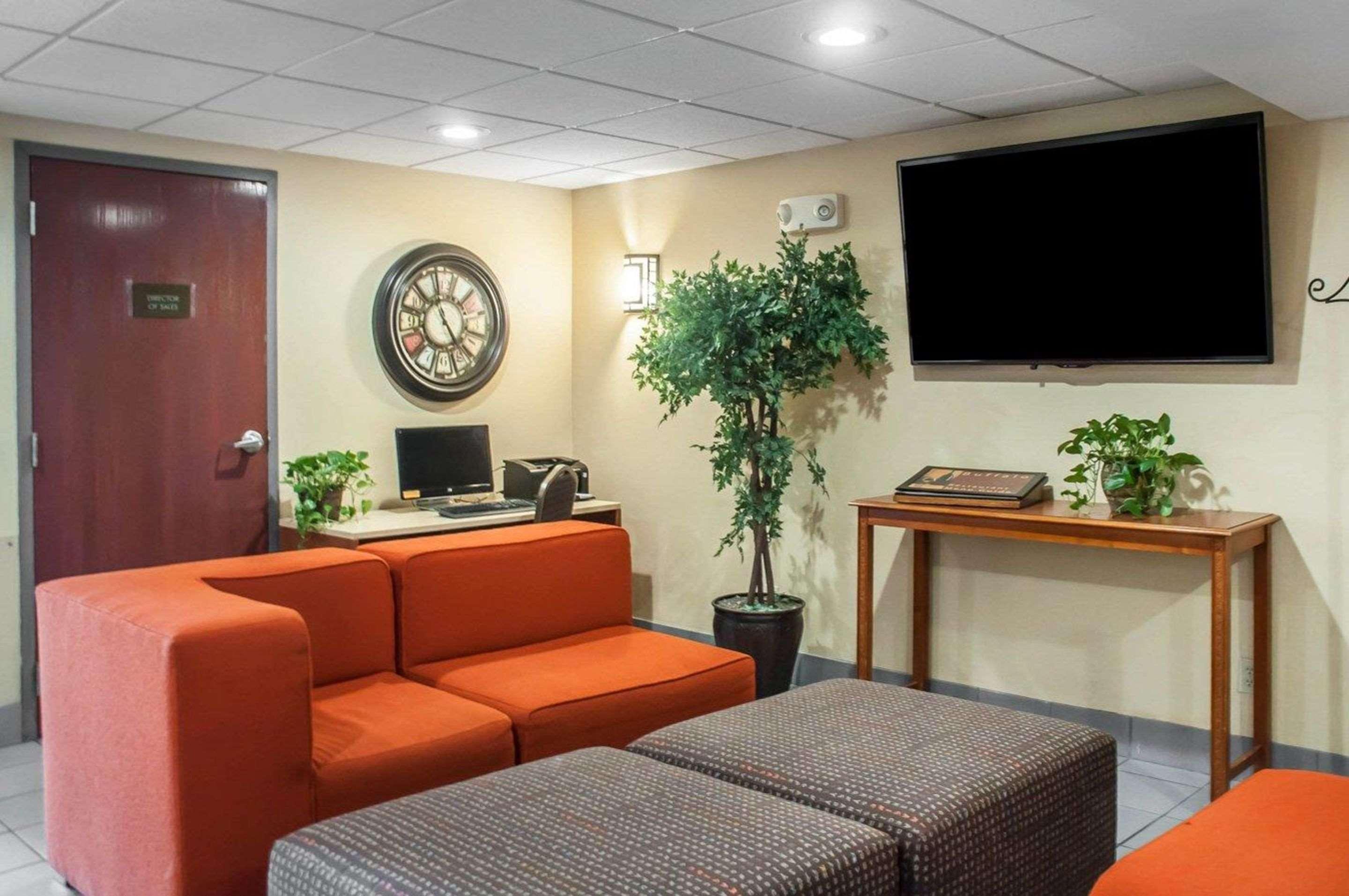 Comfort Inn University Amherst Buitenkant foto