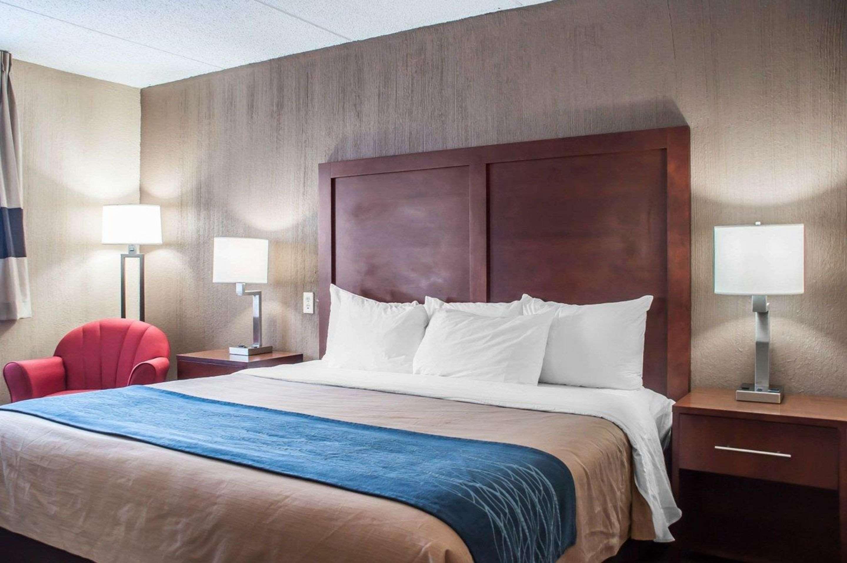 Comfort Inn University Amherst Buitenkant foto