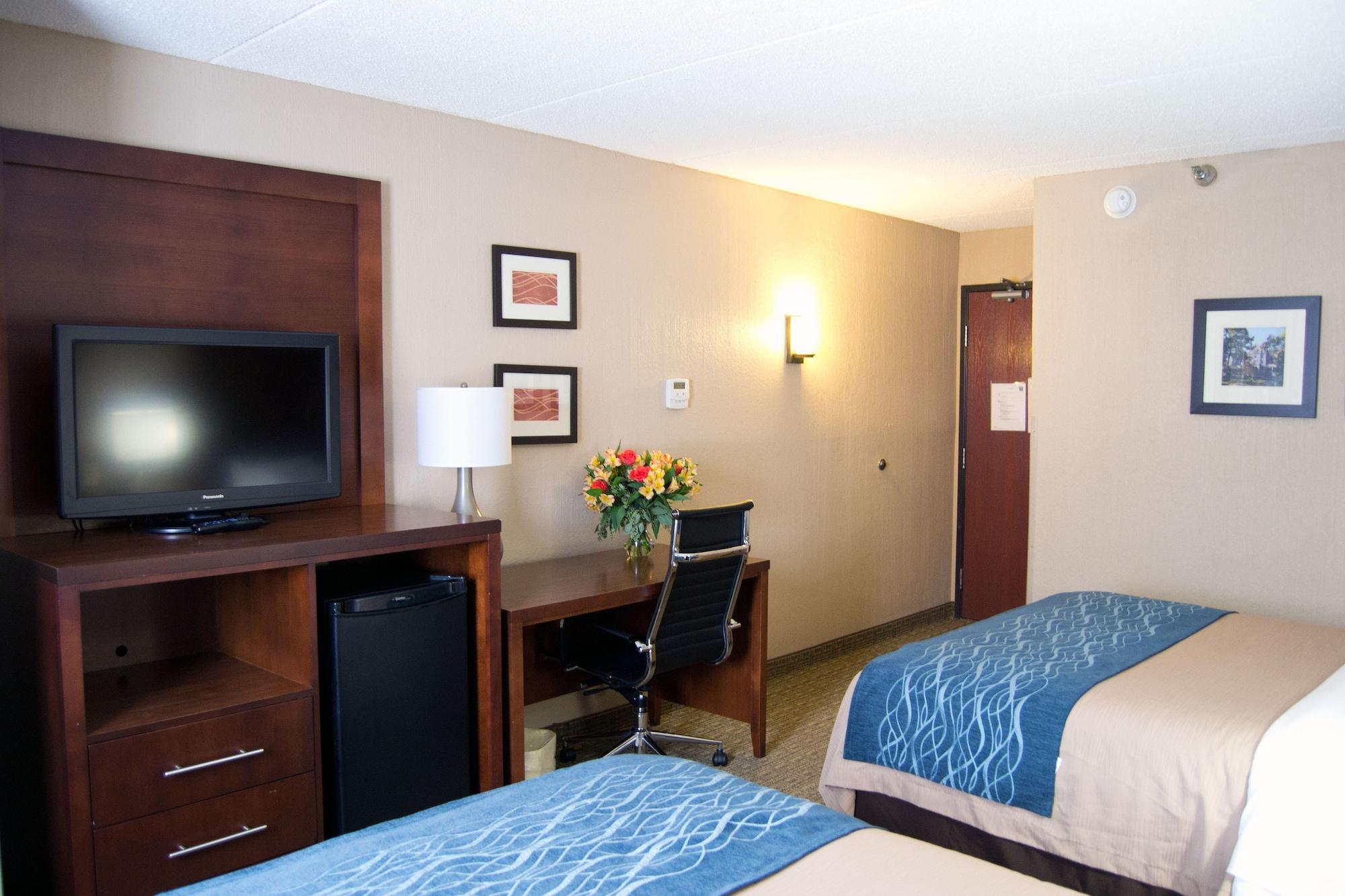 Comfort Inn University Amherst Buitenkant foto