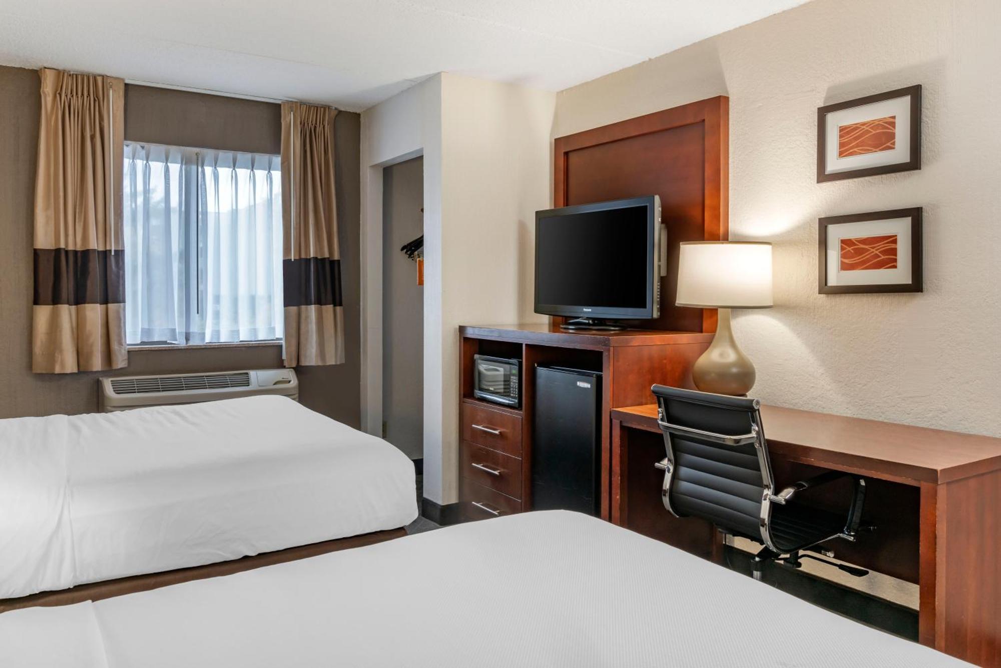 Comfort Inn University Amherst Buitenkant foto