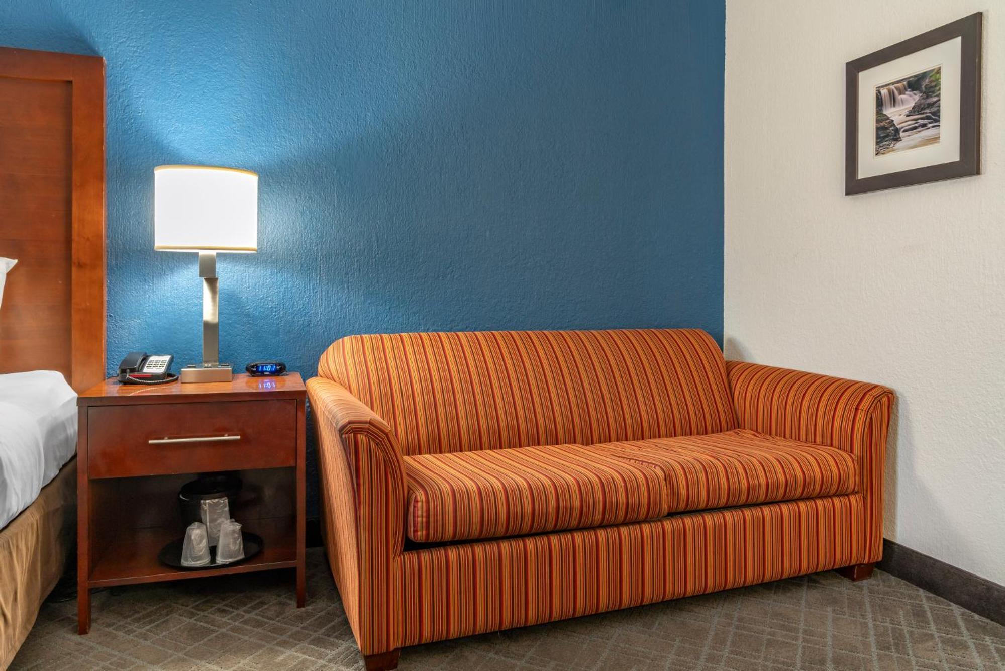 Comfort Inn University Amherst Buitenkant foto