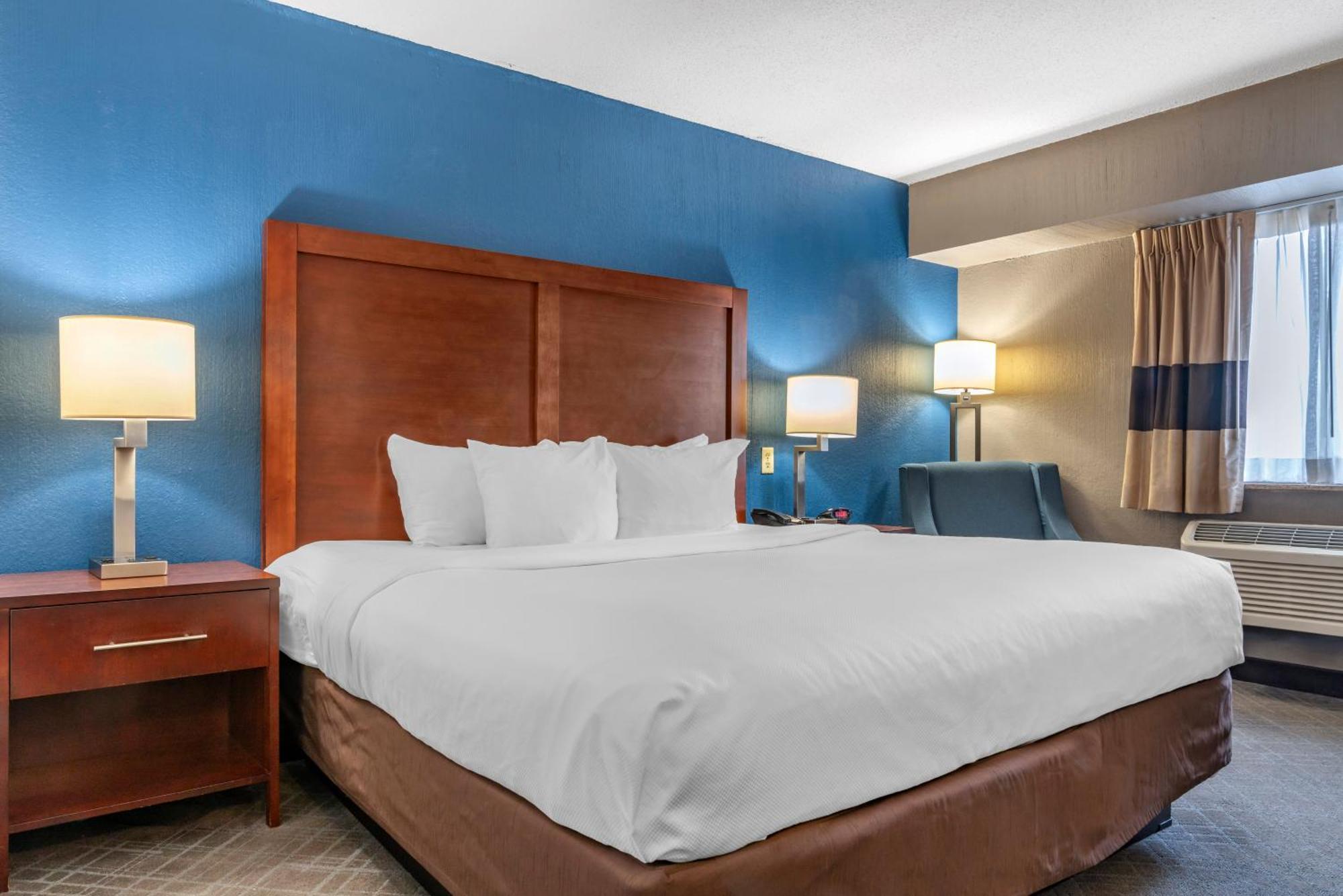 Comfort Inn University Amherst Buitenkant foto