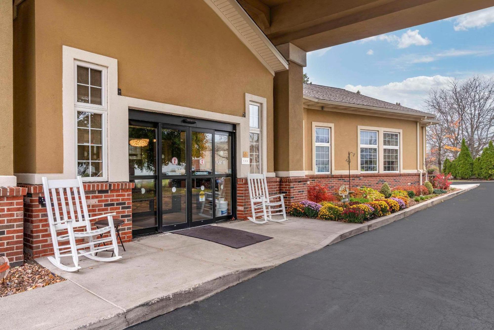 Comfort Inn University Amherst Buitenkant foto