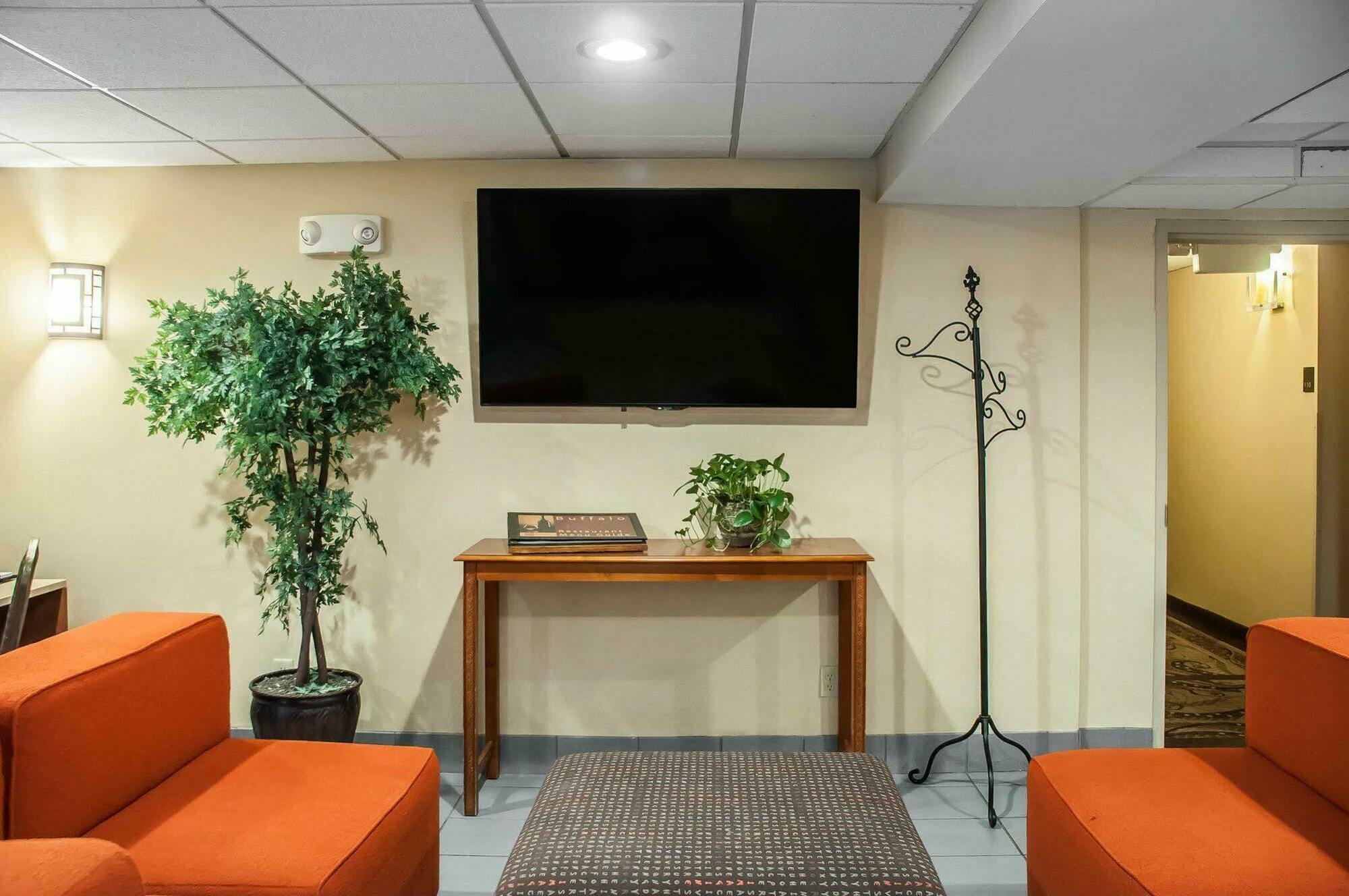 Comfort Inn University Amherst Buitenkant foto